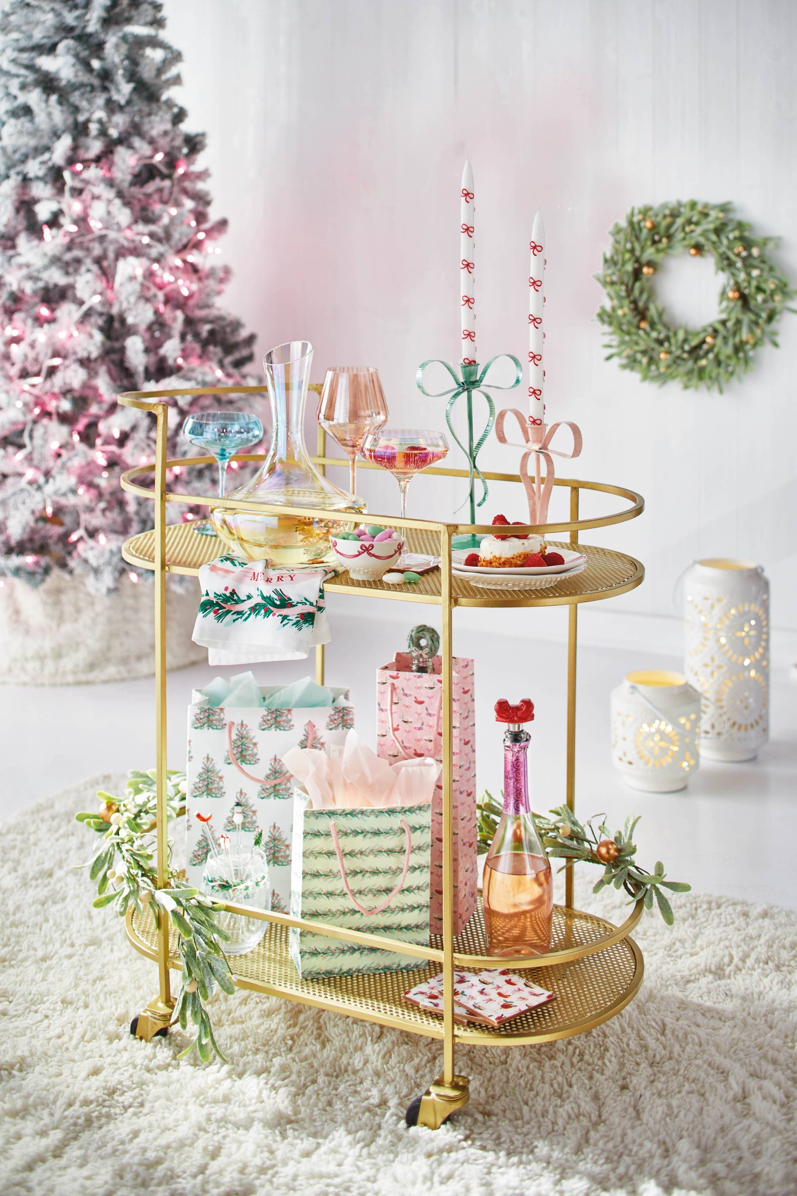 Green Bow Iron Taper Candle Holder