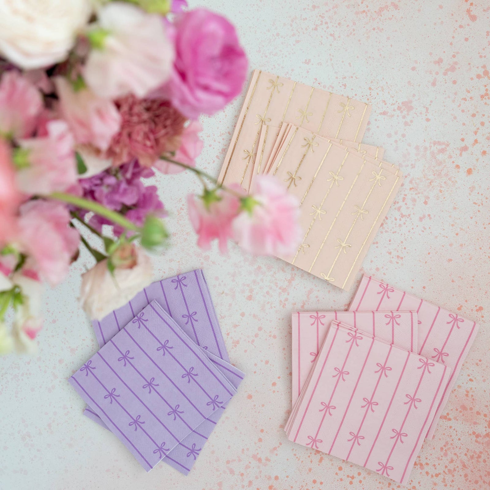 Sweet Peach Bow Cocktail Napkins