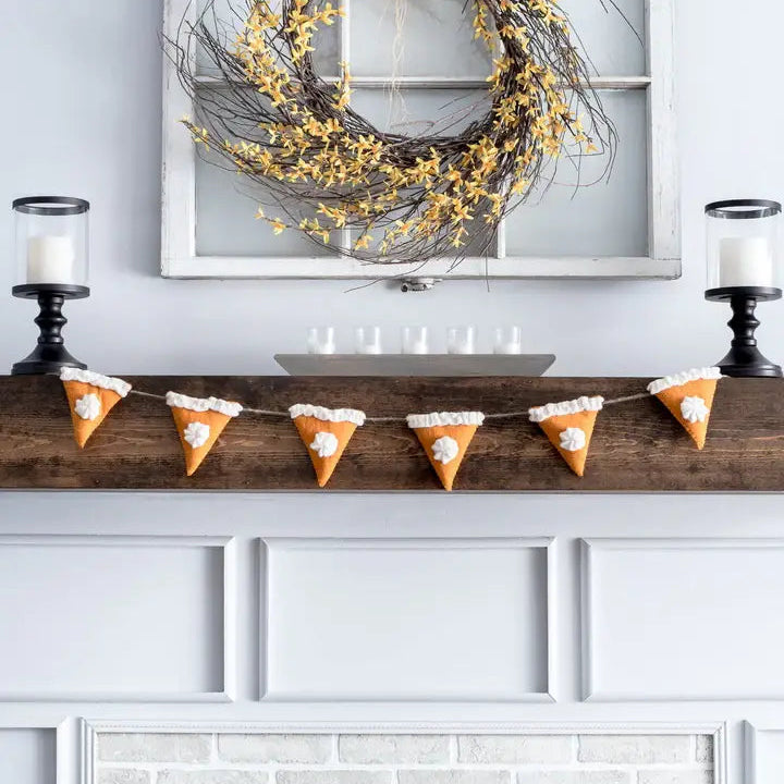 Felt Pumpkin Pie Garland