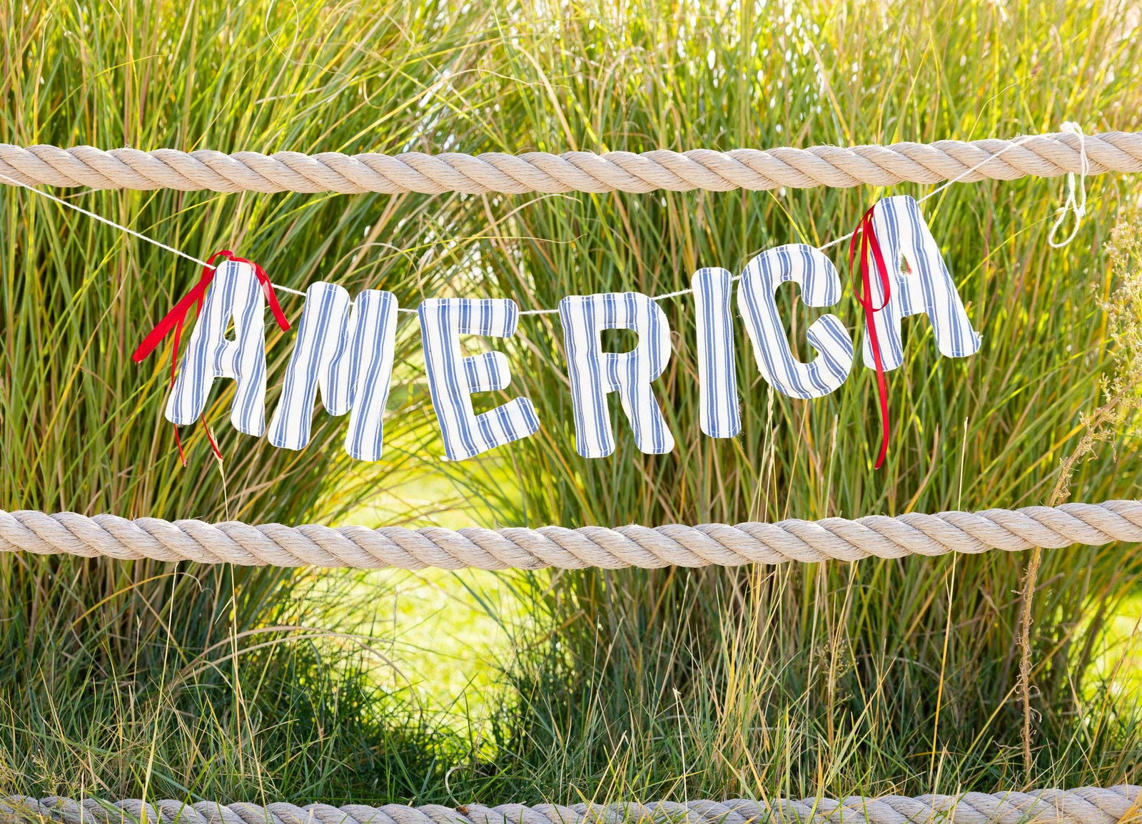 America Ticking Linen Puffy Banner