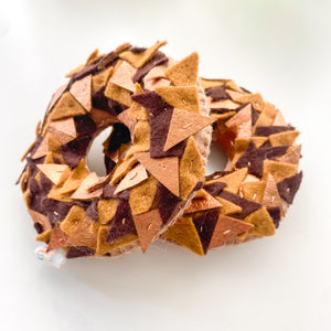 Caramel Cluster Felt Donut