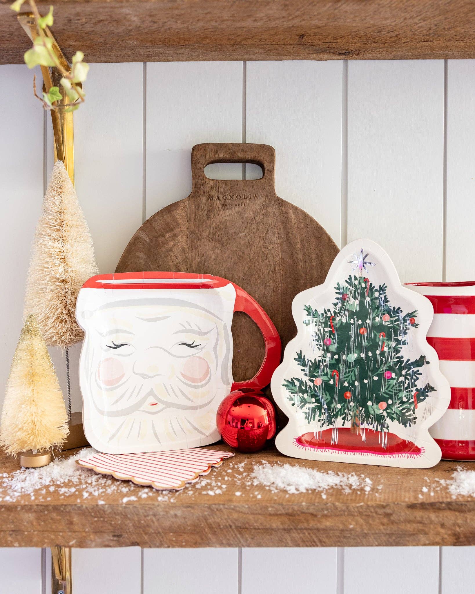 Santa Mug Shaped Paper Plate