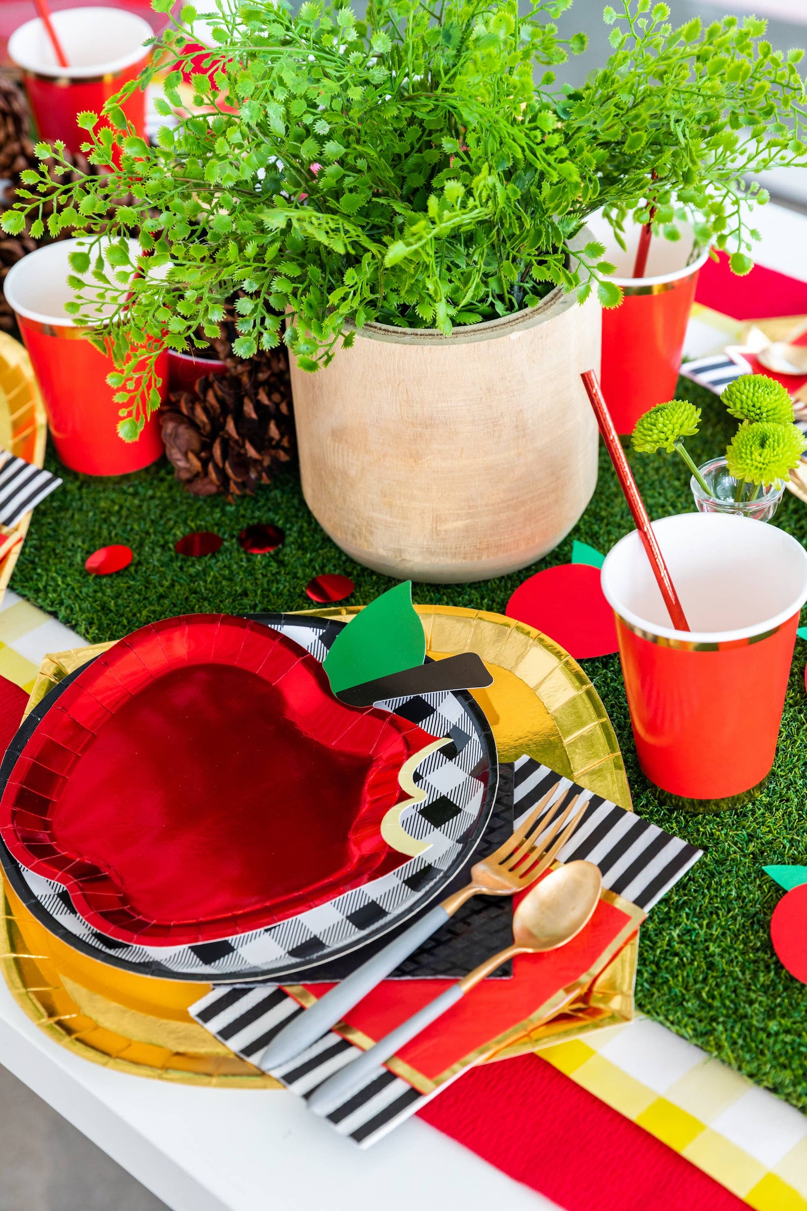 Bitten Apple Dessert Plates