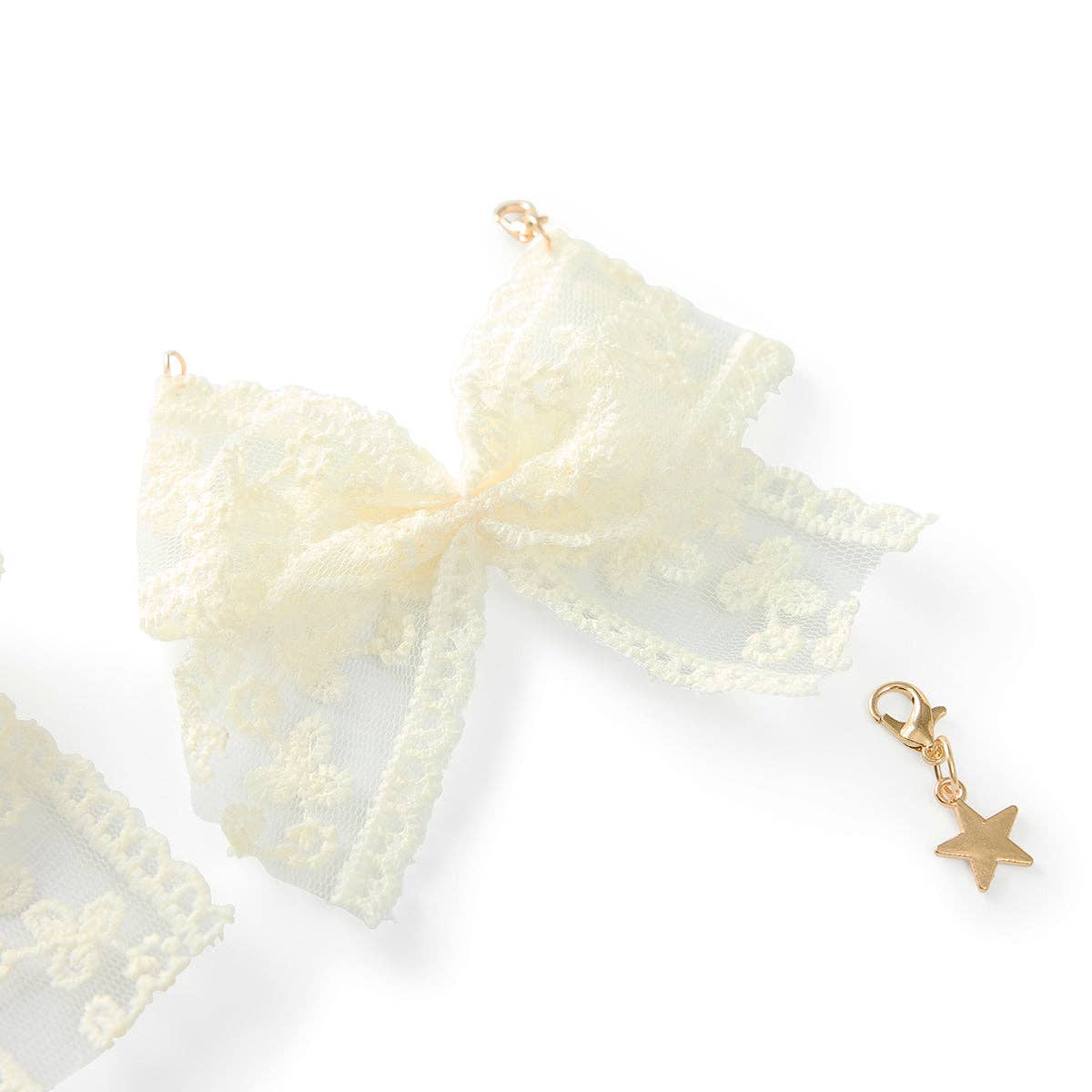 Lace Charms Better with a Bow Shoe Clip Set