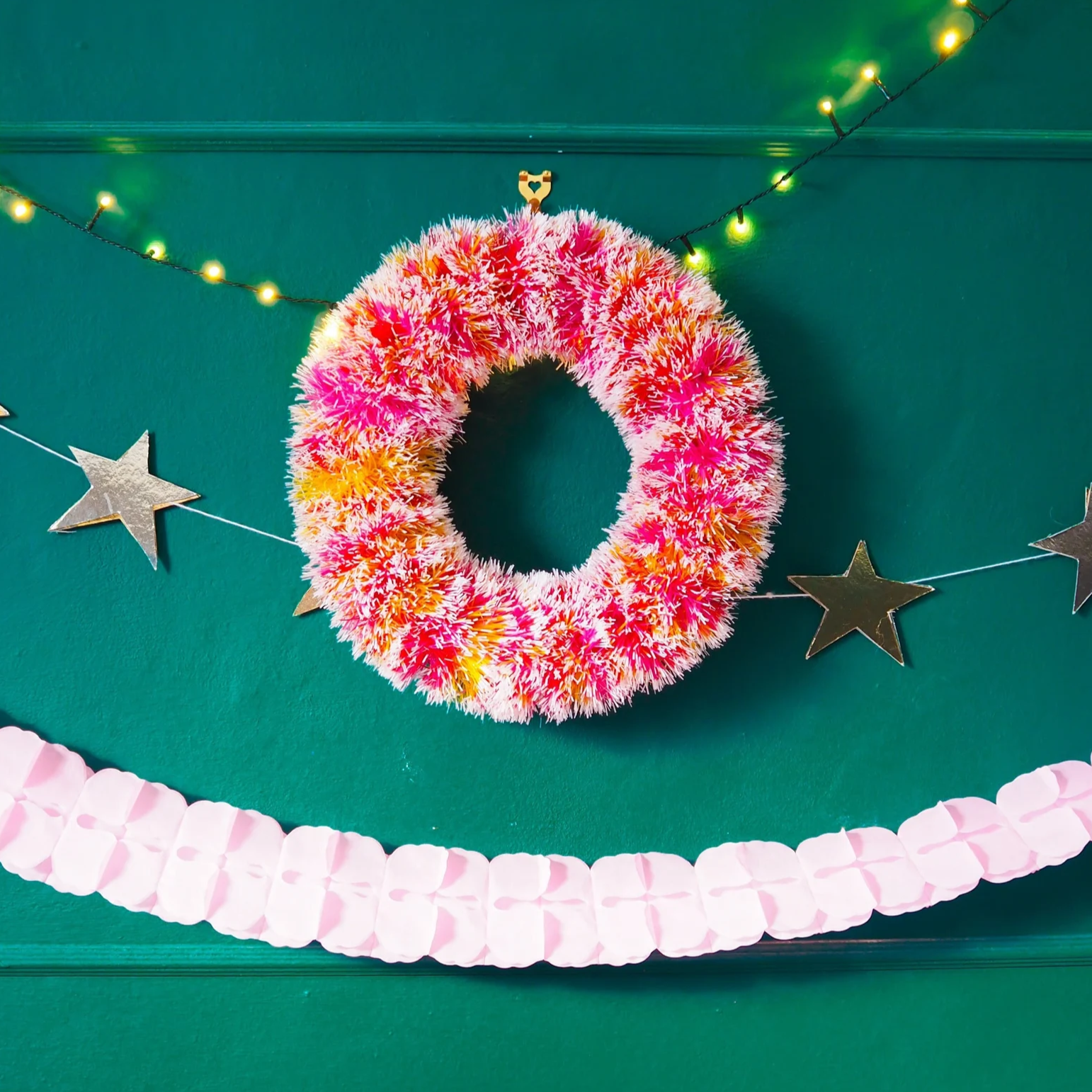 Pink Pom Pom Tinsel Wreath – Cami Monet